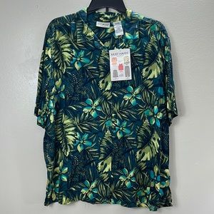 White Stag black/green tropical jungle print shirt size 18W/20W